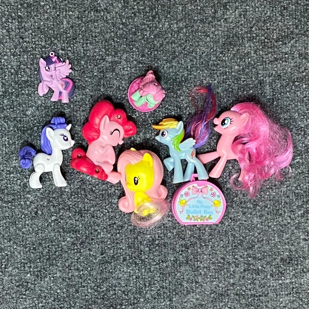 My Little Pony Toys Lot Vintage Ponies and Ballet Box Accessories‎ 8 pcs